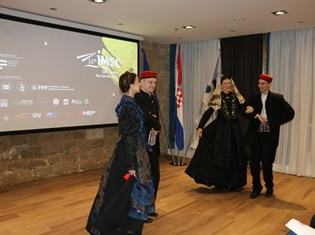 IMG_6879.JPG